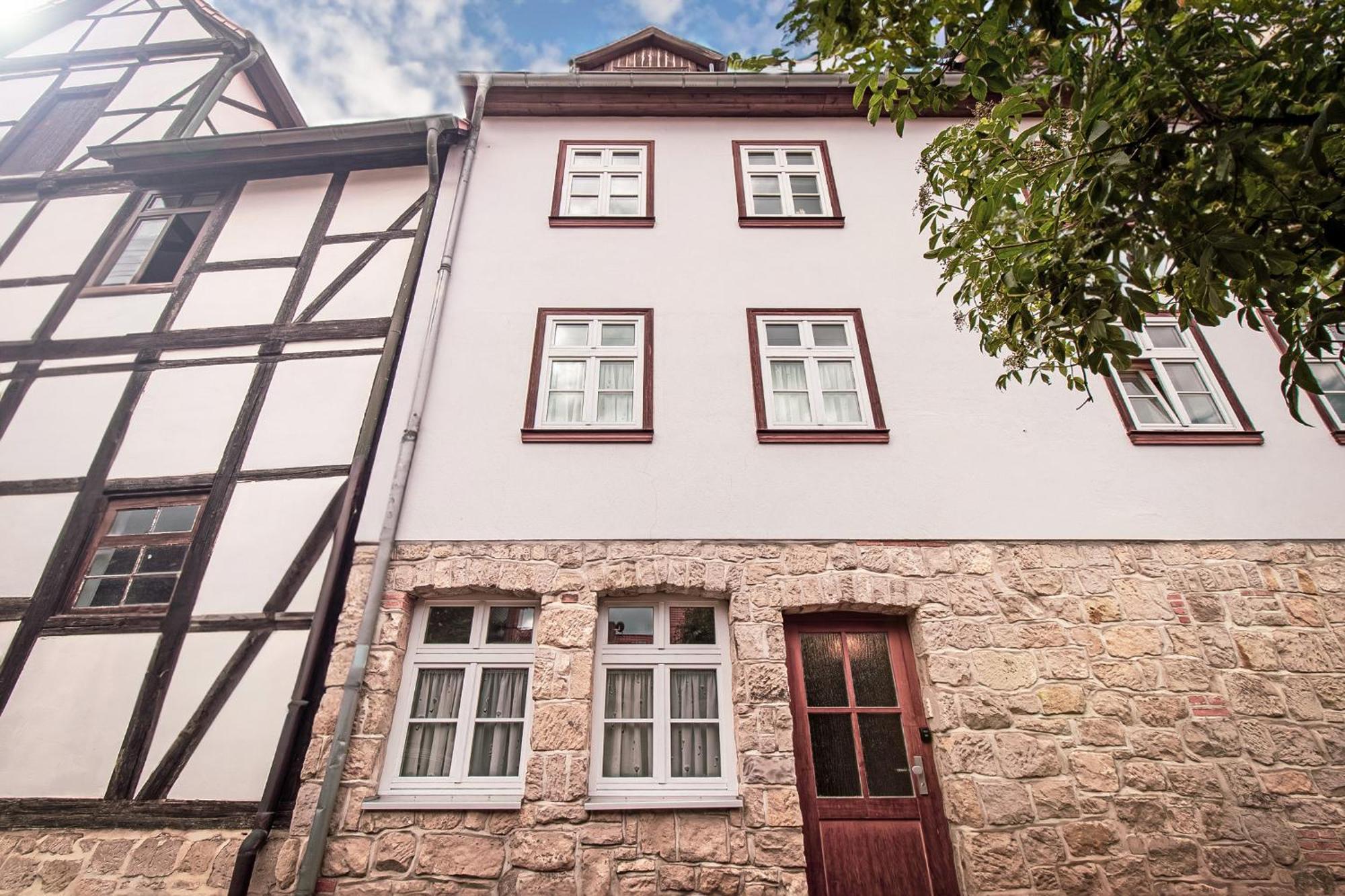Ferienhaus Im Altstadtgaesschen Mit 3 Badezimmern Кведлинбург Экстерьер фото